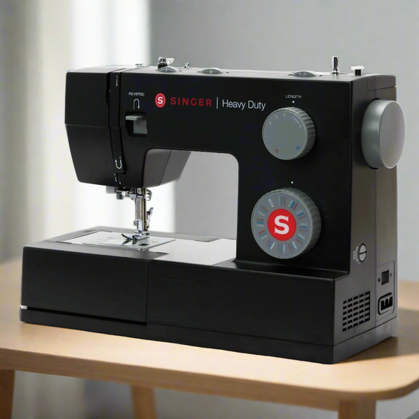 Singer 4432 Black Edition